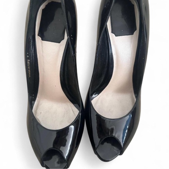 Dior Patent Leather Pumps - Picture 8 of 8
